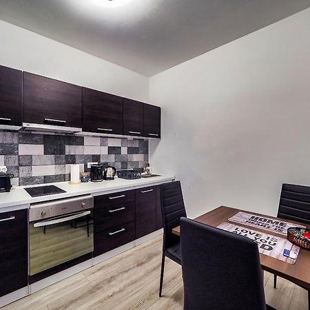 Ben Apartments Sibiu Bagian luar foto